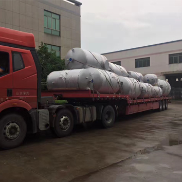 容积式换热器9